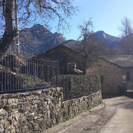 The Fountains House * Cremenes