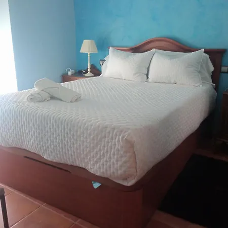 The Fountains House Casa de Férias Cremenes